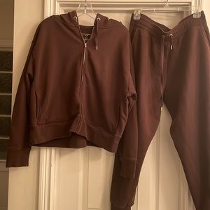 MM LEFLUER SWEAT PANT AND HOODIE